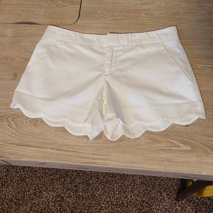 Club Monaco White Scalloped Shorts